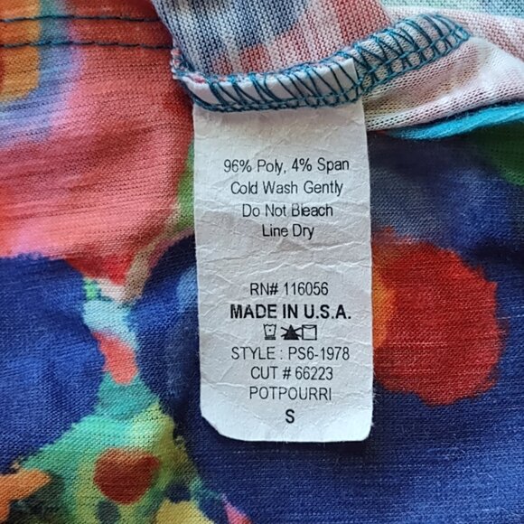 Jess and Jane Potpourri Floral Print Top Tulip Hem USA Boho Artsy Women's Small - Picture 7 of 8